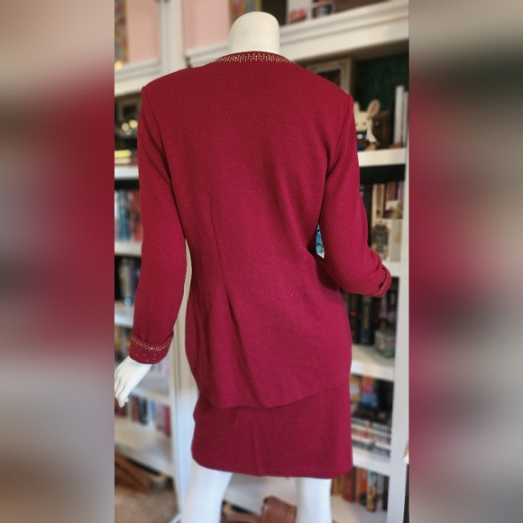 St. John Collection Vintage 3 Piece Santana Knit Skirt Suit Size 2/2/6 - Picture 2 of 7